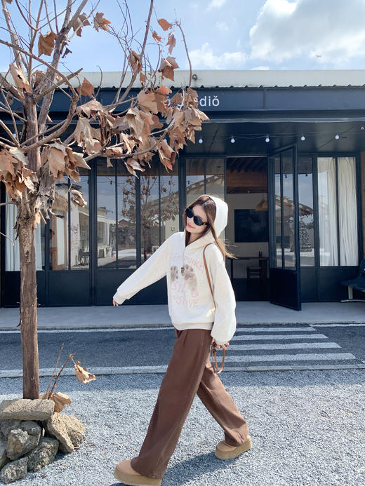 <曾小咸推荐>现货秒杀 ！微信超特价！韩系连帽加绒卫衣 日常189.99 立减100 秒杀89.99！！ 商品图7