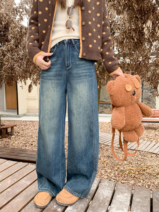 <曾小咸推荐>现货秒杀 ！微信超特价！复古波点毛衣开衫 日常209.99 立减120 秒杀89.99！！ 商品图5