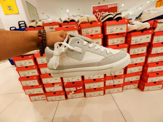 PONY休闲鞋 99元2双 638361-KD（无原鞋盒 退货请两双一起寄回 不保证有货 介意勿拍） 商品图0