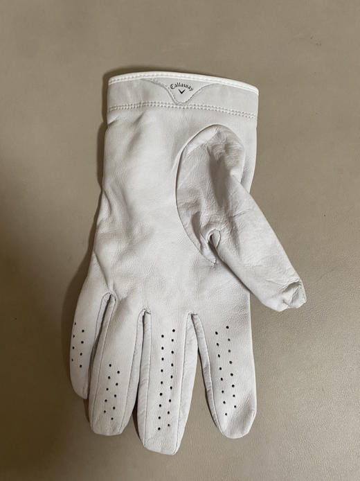 请输全新正品卡拉威手套26码秒杀只要38元 商品图1