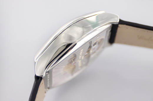 『Noob official』Vacheron Constantin（江诗丹顿）为庆祝酒桶形腕表诞生一百周年而推出新款Malte 马耳他系列腕表，依旧保留了复杂功能腕表最具标志性的元素：陀飞轮❕❕❕ 商品图1