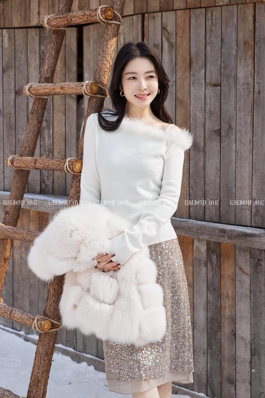 【门店同款】ENJOY冬季“相聚时刻”氛围感针织上衣 168794174 商品图5