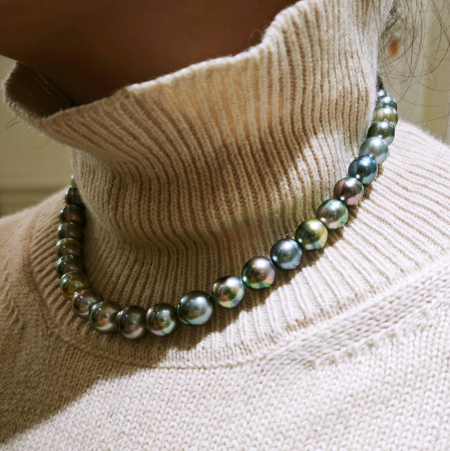 南洋彩光巴洛克海水珍珠项链