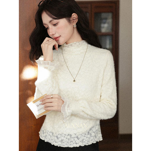 鹿向南「雪顶泡芙」法式杏色内搭花边半高领蕾丝衫女冬打底衫上衣 商品图0