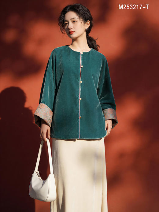 M253217-T外套 商品图2