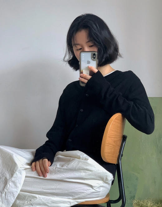 老米优品🎈3-5天！软糯有质感！《48支绵羊毛混纺针织开衫》好品质基础款，细腻的不像话~ WY251223A 商品图11