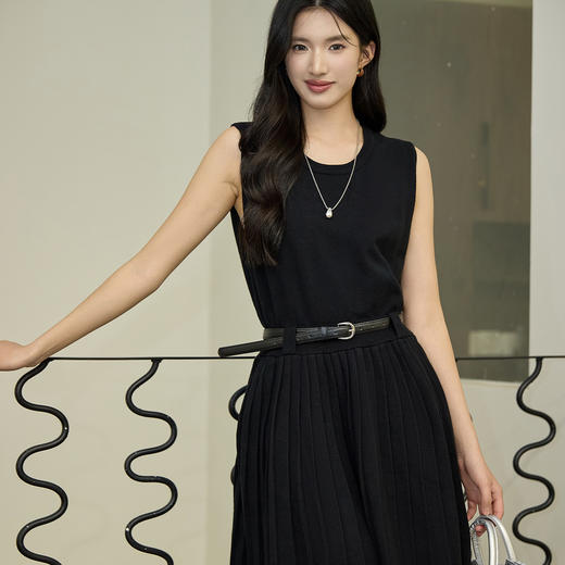 奢姿大码女装2025冬季系带设计圆领连衣裙胖妹妹时尚百褶针织裙子9654853815B 商品图1