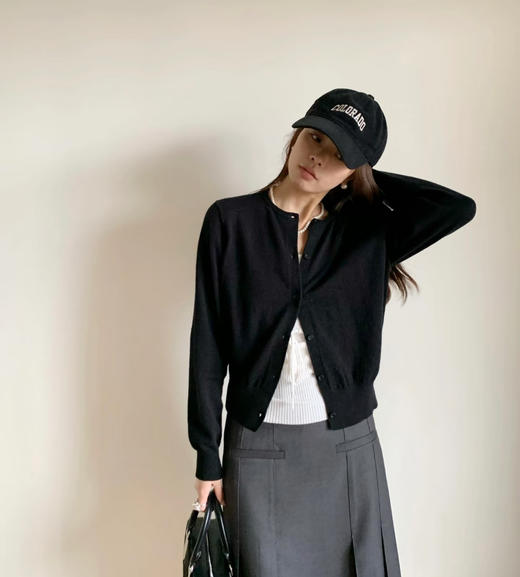 老米优品🎈3-5天！软糯有质感！《48支绵羊毛混纺针织开衫》好品质基础款，细腻的不像话~ WY251223A 商品图12