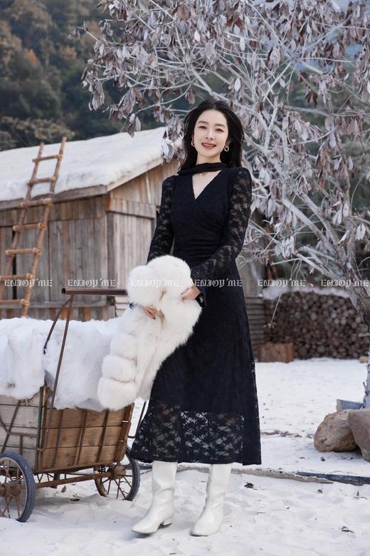 【门店同款】ENJOY冬季“暖冬软糖”精致蕾丝连衣裙 168148375 商品图1