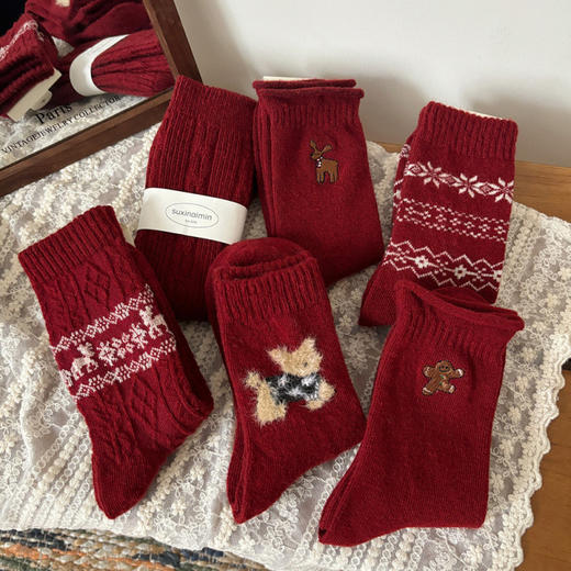 超值三双！【甄选优质羊毛❗️本命红袜福气滚滚来】2026年新年红袜子秋冬中筒袜本命年鸿运保暖羊毛堆堆袜。jb 商品图2