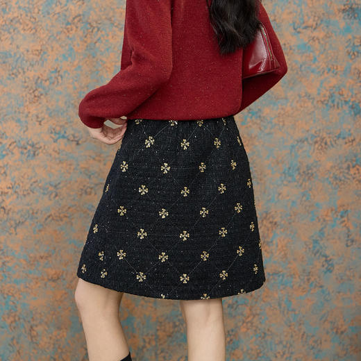 奢姿大码女装2025冬季小香风绣珠片花朵设计半身裙胖妹妹时尚裙子9954470625B 商品图3