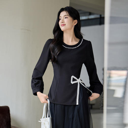 奢姿大码女装2025秋季胖妹妹时尚蝴蝶结设计气质珍珠装饰圆领上衣9953253791 商品图1