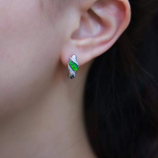 【三生有幸】翡翠三荚豆耳坠-EZ12404006M 商品图4