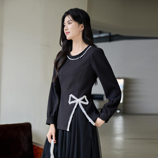 奢姿大码女装2025秋季胖妹妹时尚蝴蝶结设计气质珍珠装饰圆领上衣9953253791 商品图2