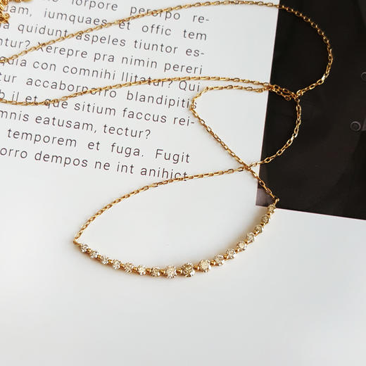 AU750黄金经典时尚群镶1.00克拉钻石吊坠项链46.5*12.5*2.5MM（皆取最大值）链长：48CM（长度可调节） 171225NJ67 商品图5