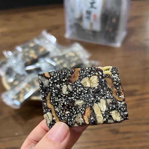 【分销】【2袋】胖舅舅芝麻核桃糕460克/袋，配料：黑芝麻、核桃、红枣、枸杞真材实料，使用麦芽糖替代白砂糖，甜而不腻 商品图4