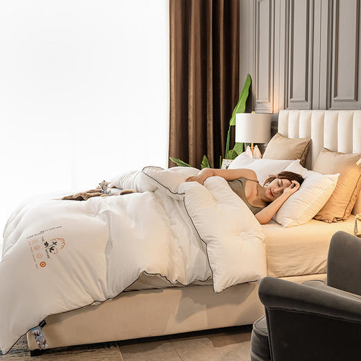 【特价清仓89元起】纯色棉花被 100%新疆长绒棉填充（不支持退换） 商品图3