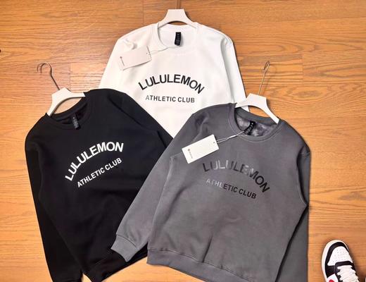 露露加绒情侣款圆领卫衣 商品图0