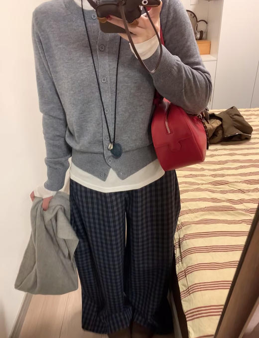 老米优品🎈3-5天！软糯有质感！《48支绵羊毛混纺针织开衫》好品质基础款，细腻的不像话~ WY251223A 商品图4