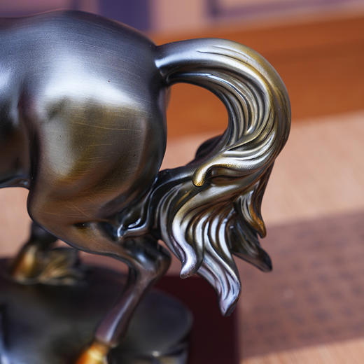 茅台集团贵州老窖酒工艺品立马当先礼盒酱香型白酒 商品图5