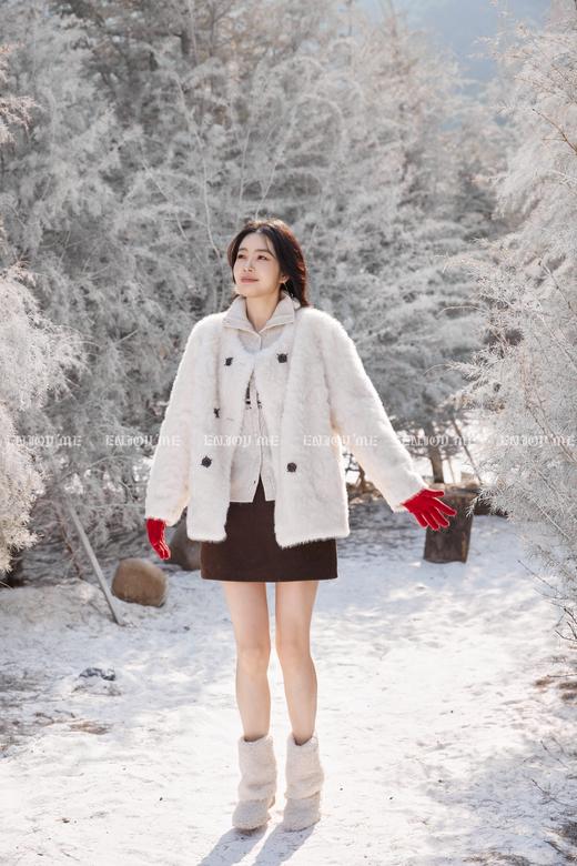 【门店同款】ENJOY冬季“暖冬软糖”双排扣毛毛外套 168843458 商品图8