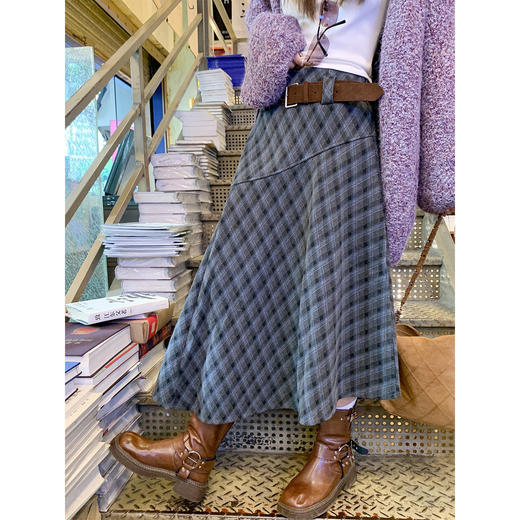 【179元任选2件】现货！韩系格子不规则半身裙 商品图1