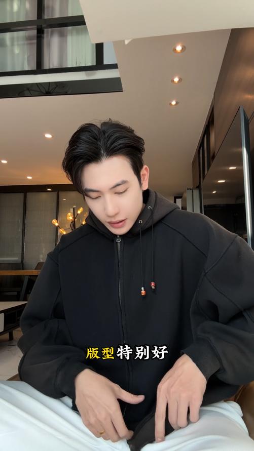 KS003SDSA男士秋冬新款痞帅男装潮牌做旧渐变设计感拉链连帽卫衣百搭 商品图0