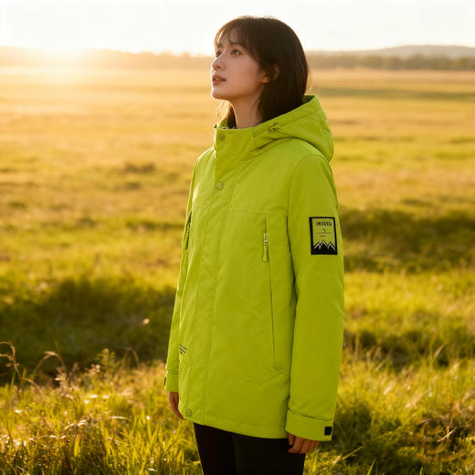 【Schenvega--石墨烯自发热羊毛外套】✅羊毛填充保暖度高；✅光感石墨烯内里锁温蓄热；✅三防科技面料，防泼水/防污/防风；✅立体修身显瘦版型告别臃肿；✅面料结实耐磨抗剐蹭；✅做工细节贴心到位！ 商品图8