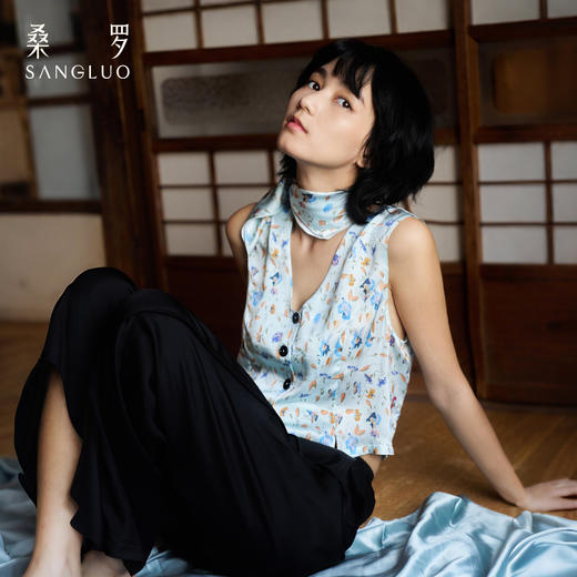 烂漫田园』桑罗清新碎花V领马甲桑蚕丝女款百搭叠穿背心 商品图2