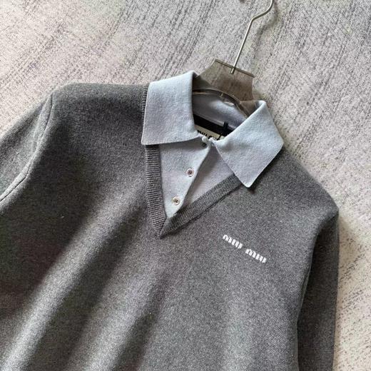 D122454羊毛混纺莫兰迪polo领拼色假两件长袖毛衣 商品图2