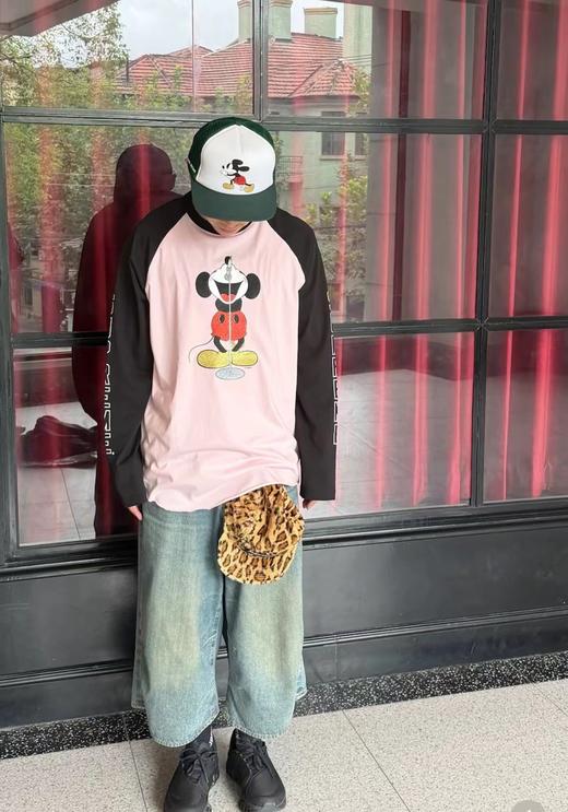 D122456米奇印花图案圆领长袖T恤男女同款 商品图11