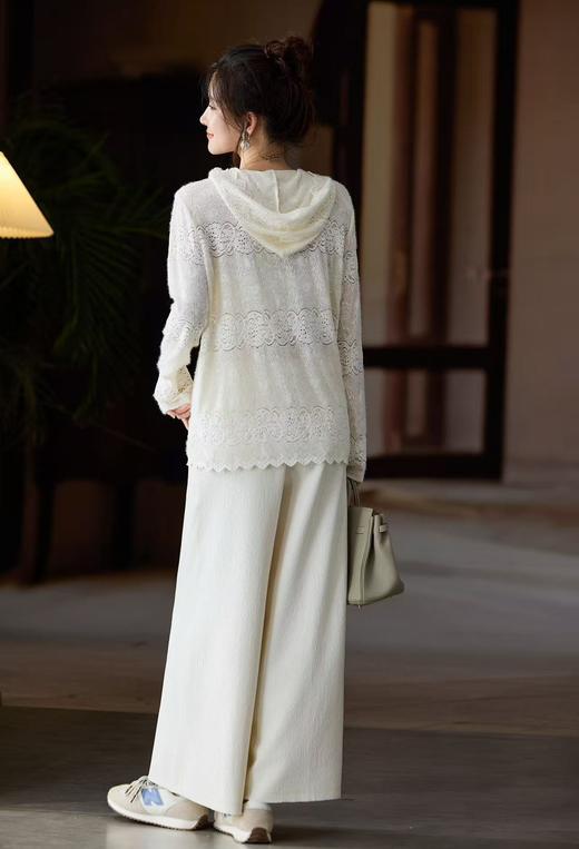 冬日里白月光绝美天使打底法式植绒蕾丝帽衫 商品图5