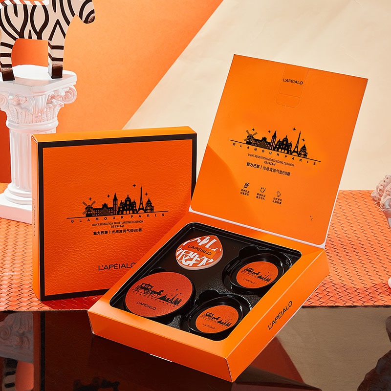 【瑕疵救星❗️橙光感清润气垫BB套盒】轻薄透亮水润遮瑕，润养肌肤丰盈弹润，均匀肤色轻薄又自然，磁扣设计不易损坏，两个替换装隔离遮瑕不卡粉礼盒QQ