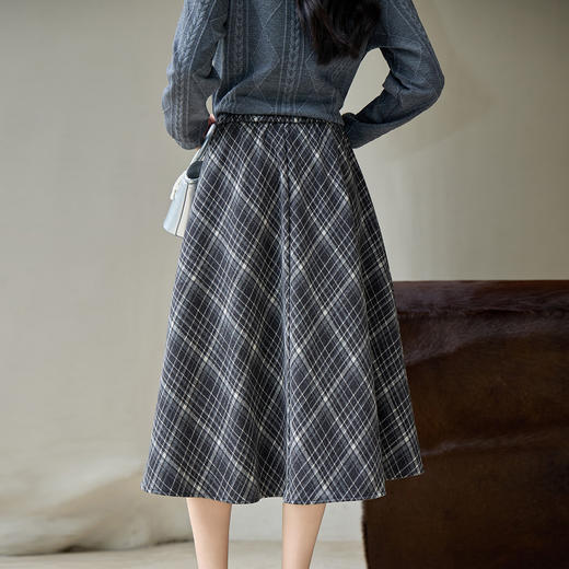 奢姿大码女装2025冬季减龄半松紧腰百搭裙子胖妹妹格纹时尚半身裙9954453946B 商品图3