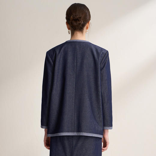 EITIE爱特爱复古圆领优雅亮丝撞色设计2026春季新款牛仔外套A2603109 商品图4