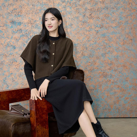 奢姿大码女装复古风斗篷连衣裙两件套胖妹妹遮肉套装秋冬中长裙9954953932AB 商品图2