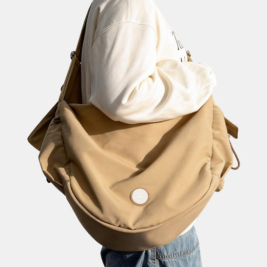 怪奇鹅斜挎运动包 商品图1