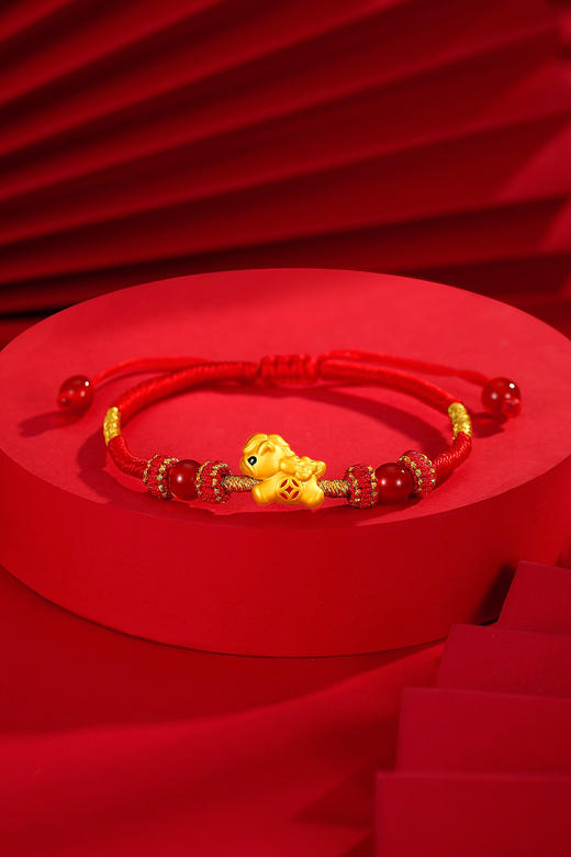 Winy 足银镀金 + 红玉髓 + 珐琅 鸿运金驹跨年手链 红绳编织可调节 带证书 新年好运饰品 商品图0