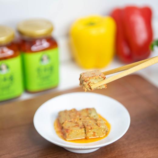 李传芳 黑豆茶油腐乳 微微辣 260g/瓶 商品图4