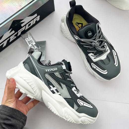 【加热续航4小时 3秒快速即热 舒缓脚部压力】天跑TEPOR情侣款充电发热鞋 商品图6