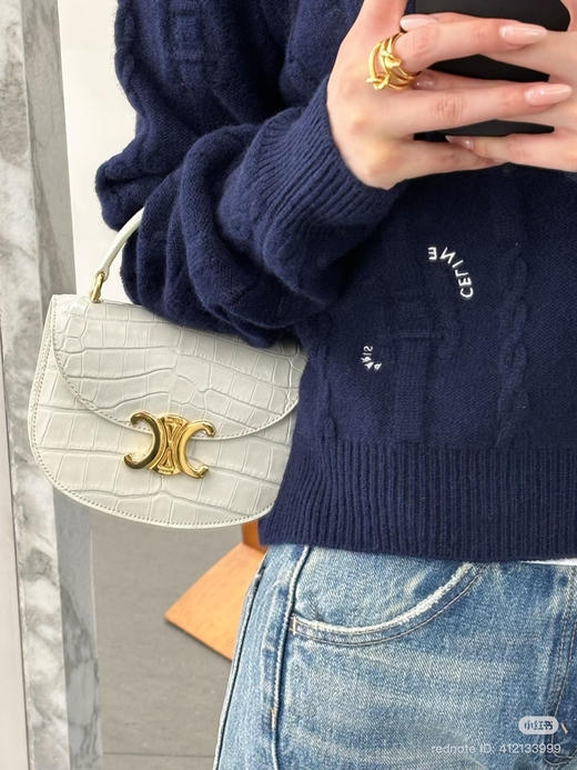 1224-3 渠道圆正 大马 26早春 立体肌理感 羊绒套头衫 我穿L 商品图8