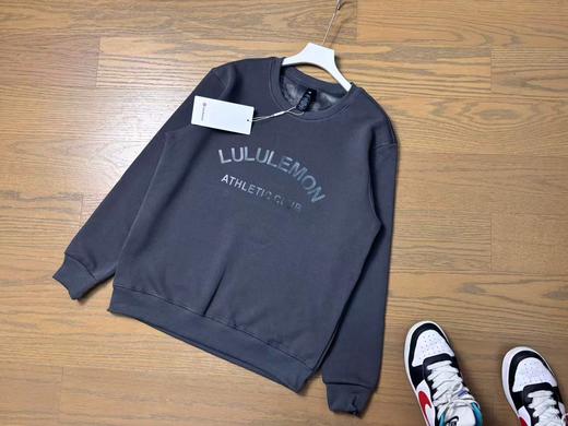 露露加绒情侣款圆领卫衣 商品图3