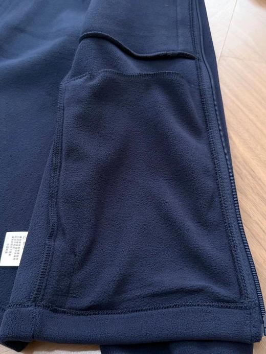 D122409秋冬款上新都市通勤轻户外休闲系列立领抓绒外套 商品图12