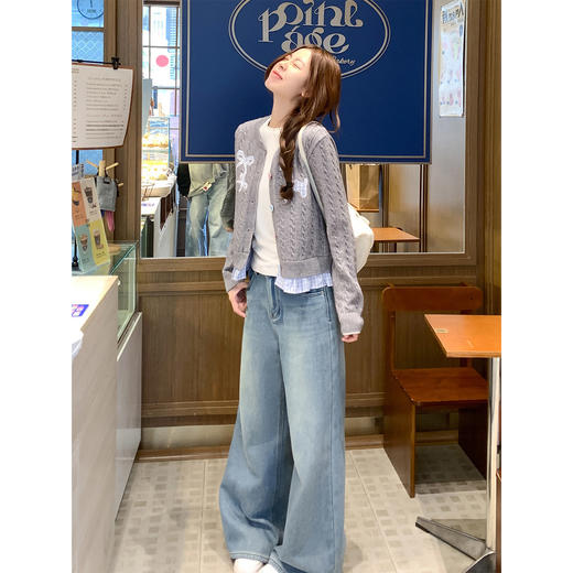 <曾小咸推荐>现货秒杀 ！微信超特价！假两件刺绣针织开衫 日常209.99 立减120 秒杀89.99！！ 商品图3