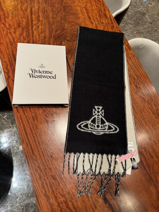 Vivienne西太 25年限定色 圣诞🎁礼物 羊毛围脖 双面双色围巾 商品图9