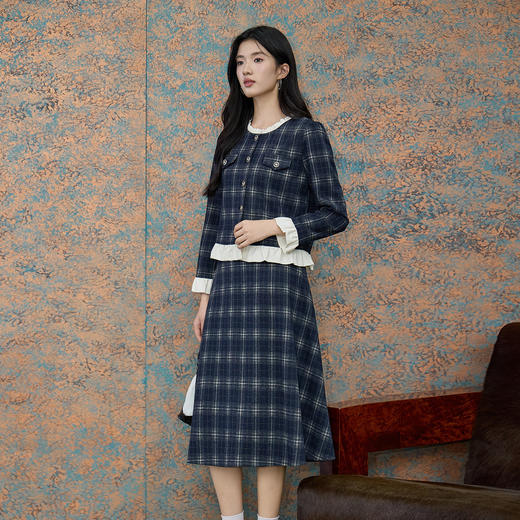 【降价】奢姿大码女装2025冬季减龄格纹拼接学院风两件套胖妹妹时尚套装9954953727 商品图1