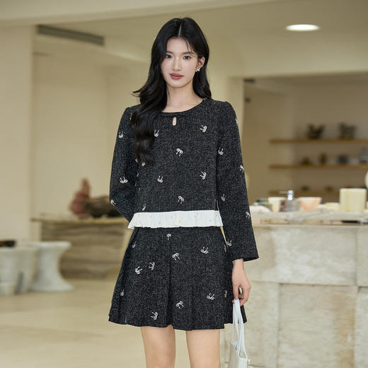 奢姿大码女装2025秋季减龄蝴蝶结绣花镂空T恤胖妹妹小香风上衣9953253578A 商品图4