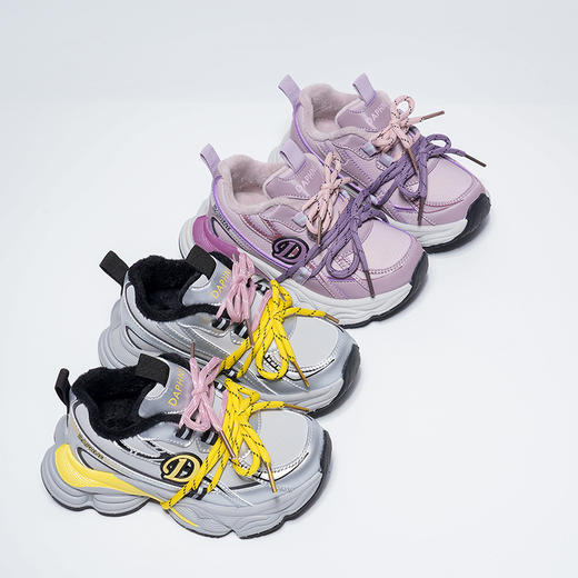 建议拍大一码！！【暖冬鞋服丨达芙妮秋冬儿童老爹鞋合集】采用舒适亲肤内里，上脚软弹不易硌脚，鞋身前宽后窄设计，给予宝宝脚趾更多灵活运动空间，稳固后跟设计，无惧运动跑跳~ 商品图8