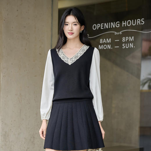 奢姿2025秋季大码女装蕾丝V领拼接上衣胖妹妹遮肉拼接时尚针织衫9853603110 商品图1
