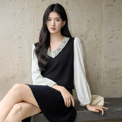 奢姿2025秋季大码女装蕾丝V领拼接上衣胖妹妹遮肉拼接时尚针织衫9853603110 商品图2
